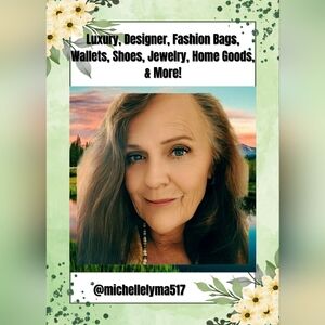 Unlisted Iteams Shown On Live wallets also some jewelry and fashion accessories.